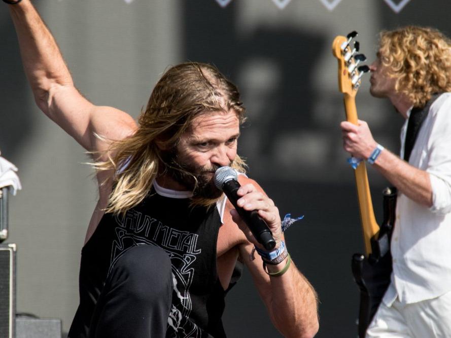 Müzik dünyası yasta: Foo Fighters'ın davulcusu Taylor Hawkins yaşamını yitirdi