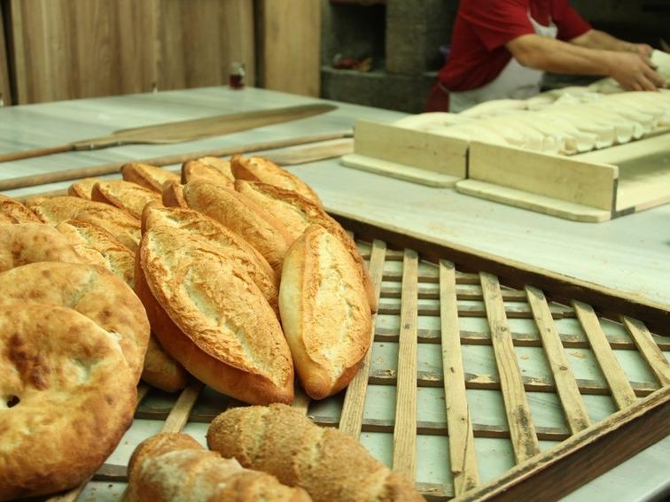 TMO'dan buğdaya zam: Fırıncılar ekmeğin 4 TL olması için Ankara'ya gidiyor