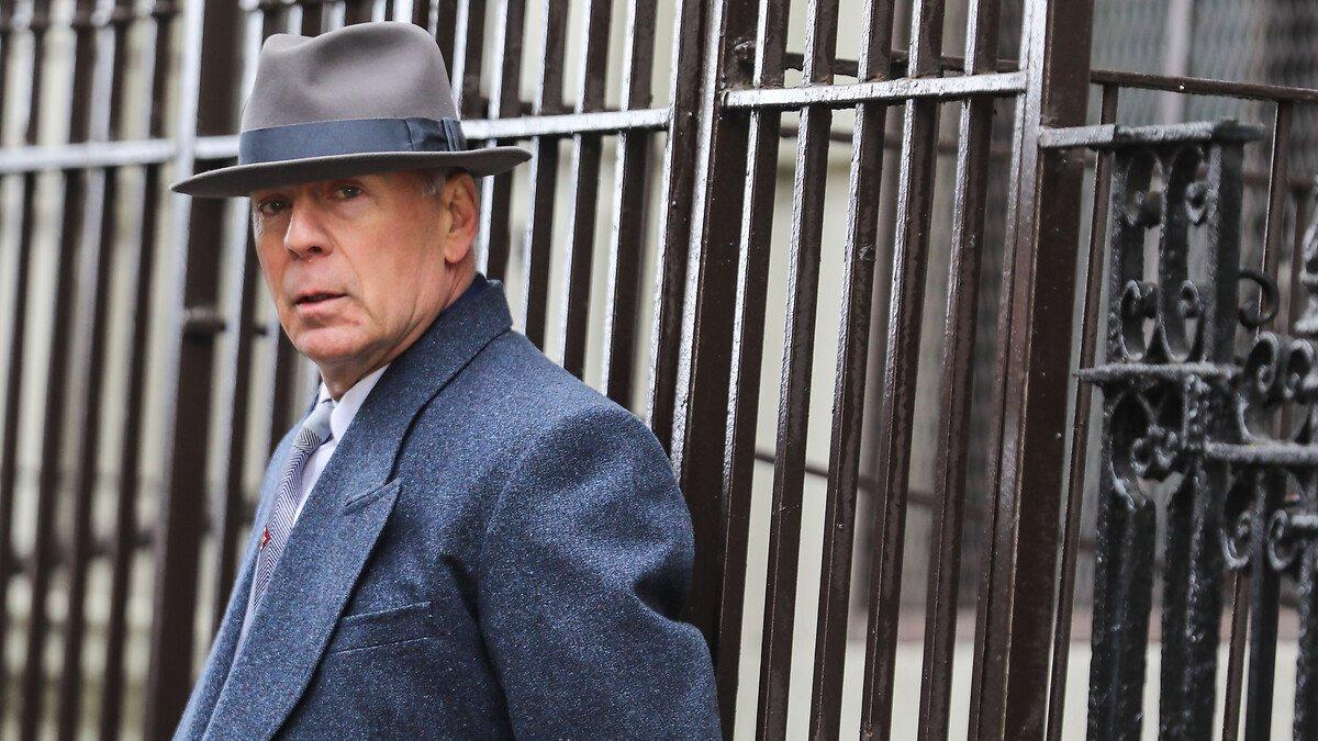 Ünlü aktör Bruce Willis'ten hayranlarına kötü haber