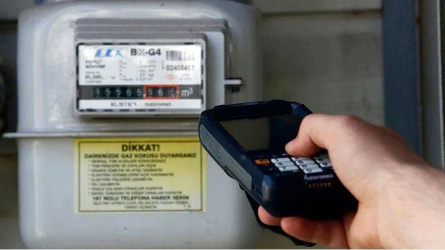 Doğalgaz zammına siyasilerden tepki