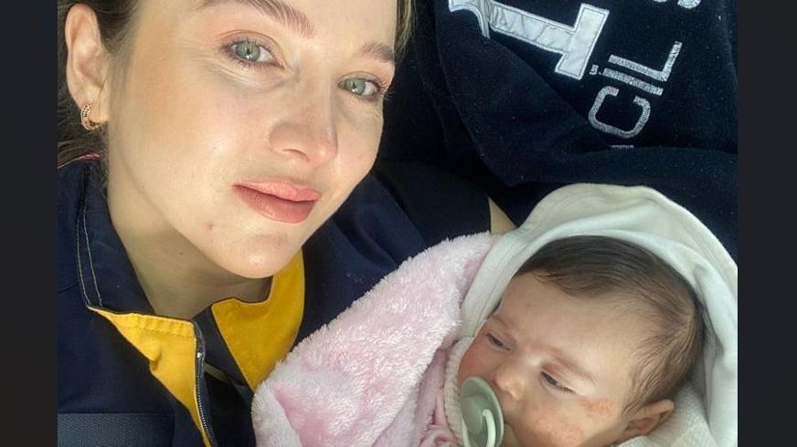 Terk edilen bebeğin süt annesi oldu