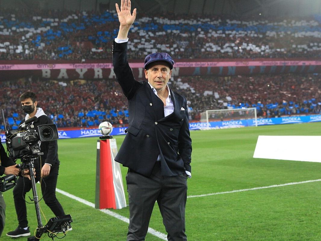 Trabzonspor Teknik Direktörü Abdullah Avcı şampiyonluk için tarih verdi!