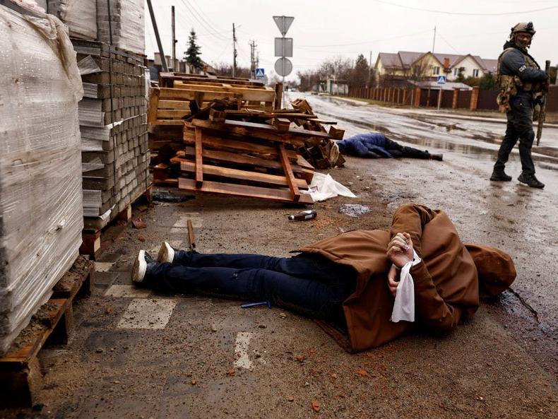 Rusya-Ukrayna savaşı... Bucha'daki kabus görüntüler yeni Srebrenitsa Katliamı oldu