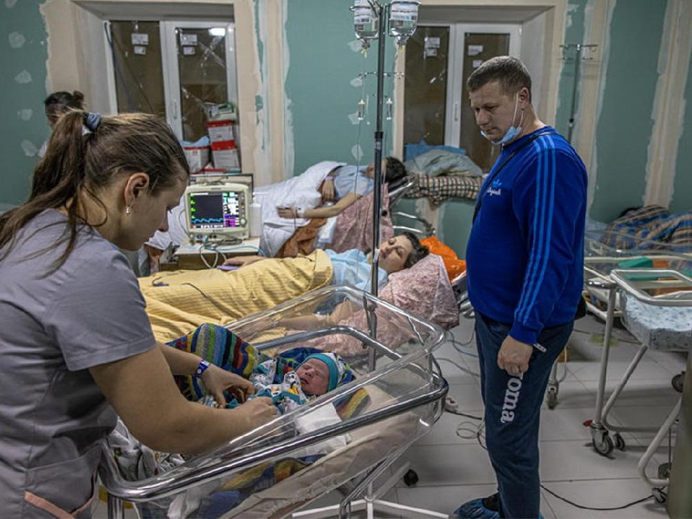 Ukrayna'da yeni doğan çocuklara verilen isimler şaşırttı