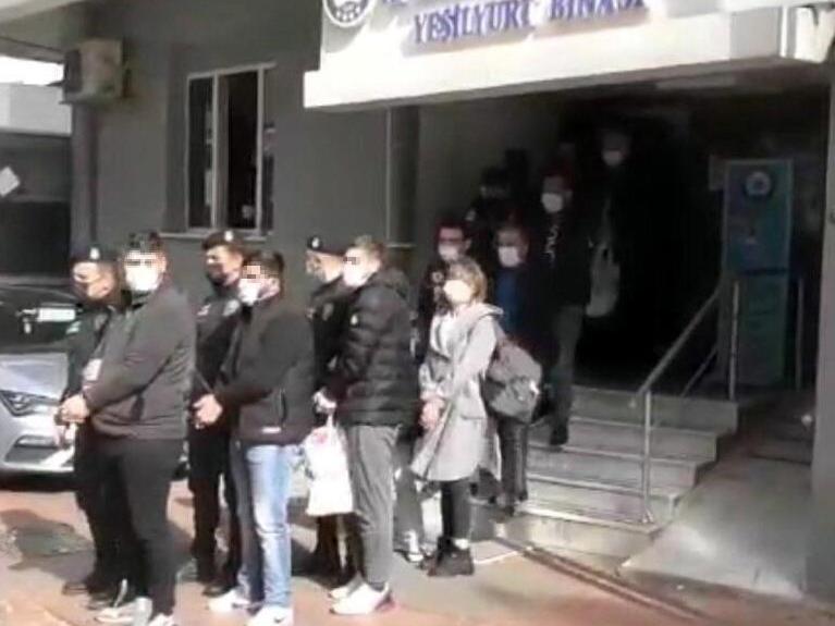 İzmir merkezli 6 ilde uyuşturucu operasyonu: 20 tutuklama