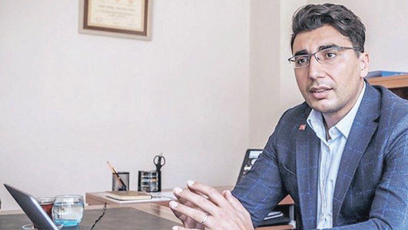 Emin Özkurt: Galatasaray'da genel kurulun iptali seçimi etkilemez