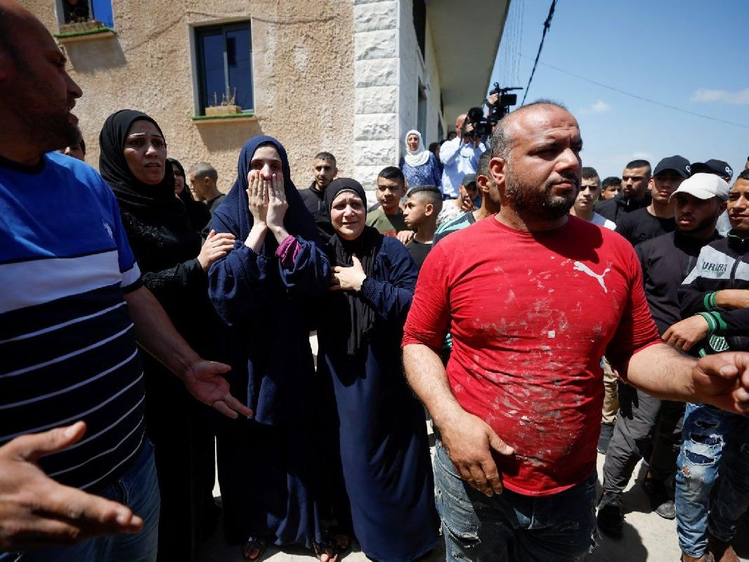 İsrail güçlerinden Cenin’de Filistinlilere saldırı