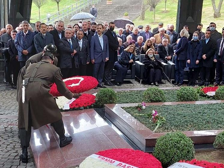 8. Cumhurbaşkanı Turgut Özal vefatının 29. yılında anıldı