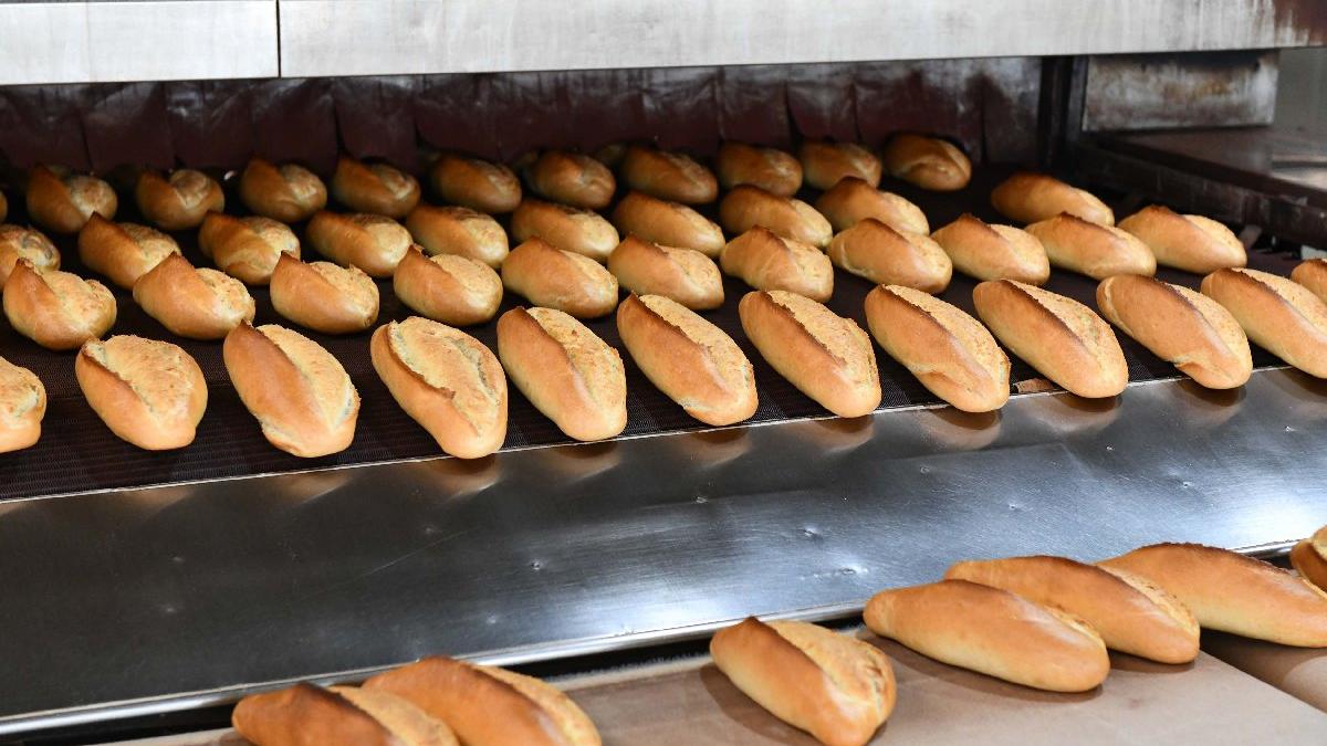 İndirim kuponlu ekmek döneminin perde arkası: CHP’li başkanın açtığı halk ekmeği AKP’li başkan kapattı
