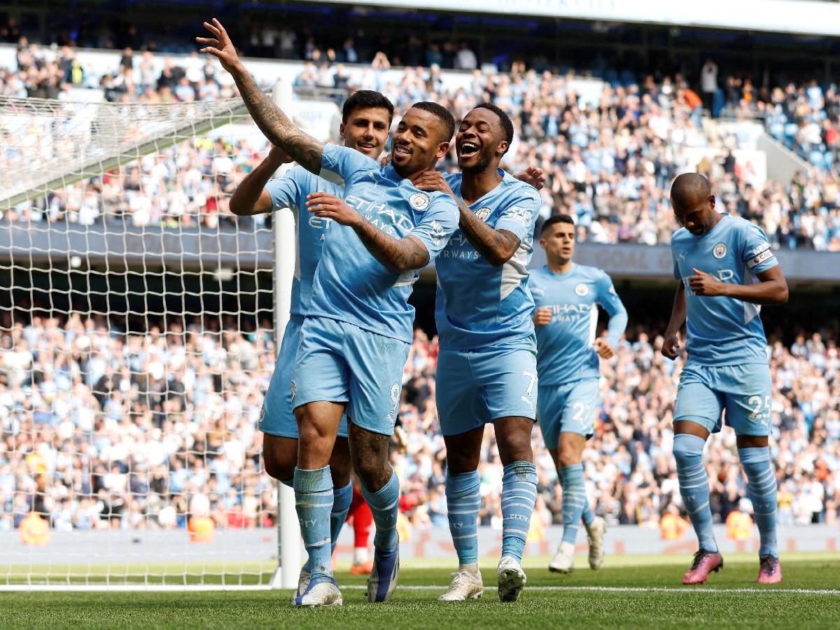 Manchester City farkı attı, Gabriel Jesus ilki yaşadı: 5-1