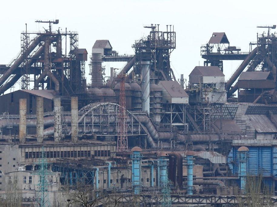 Rusya, Mariupol'deki Azovstal fabrikasından insani koridor açıyor