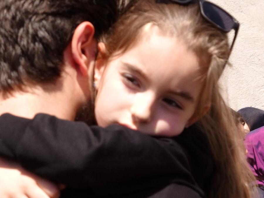 8 yaşındaki Fatma ağlattı: Babam cennete gitti, herkes şehit olamaz