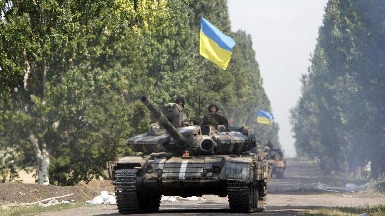 Almanya, Ukrayna'ya silah sevkiyatını onayladı