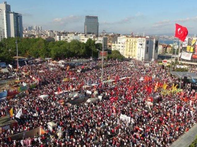 Sinemacılardan 'Gezi Davası' çağrısı: Susmuyoruz, korkmuyoruz