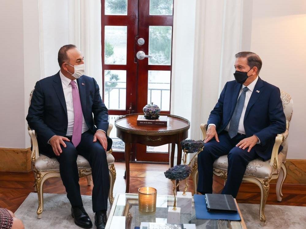 Bakan Çavuşoğlu, Panama Devlet Başkanı Cortizo ile görüştü