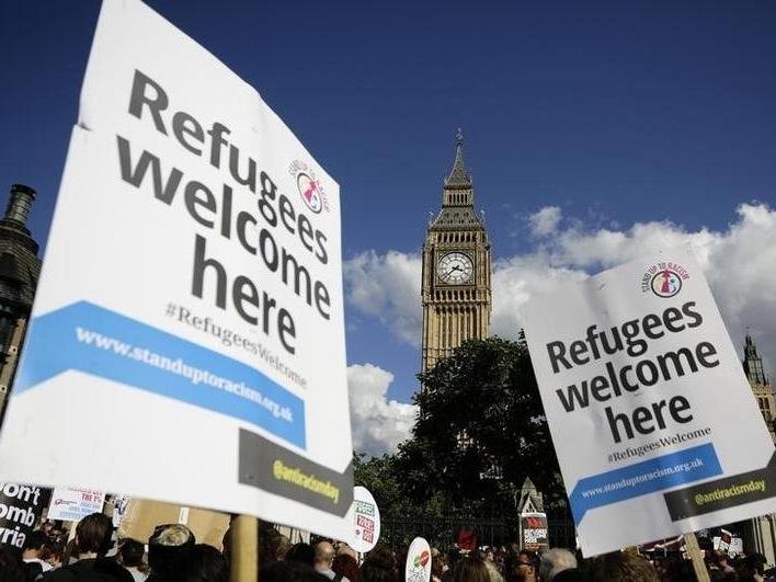 "İngiltere'nin göçmenleri Ruanda’ya göndermesi, uluslararası hukuka aykırı olabilir"