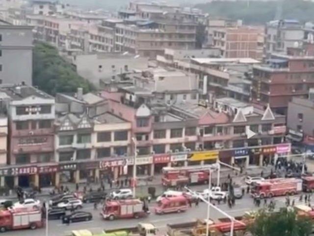 Çin'in Hunan eyaletinde bina çöktü