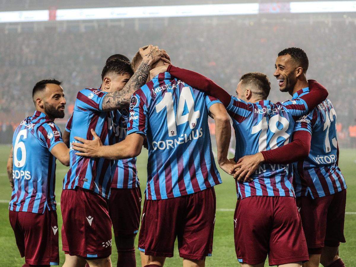 Trabzonspor'un tarihi yeniden yazması için 1 maç kaldı!