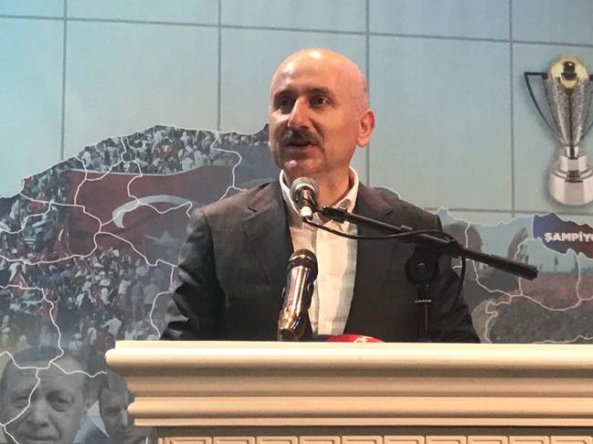 Bakan Karaismailoğlu: Muhalefet partileri komplekse kapılıyor