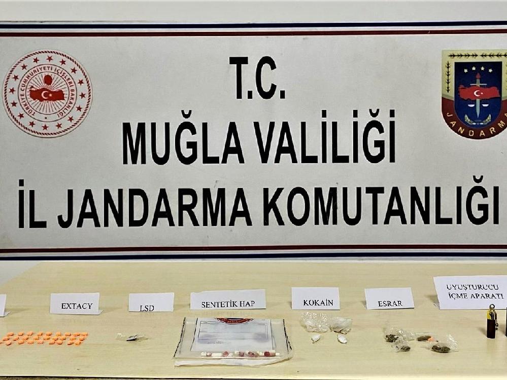 Fethiye’de uyuşturucu operasyonunda 10 kişi gözaltına alındı