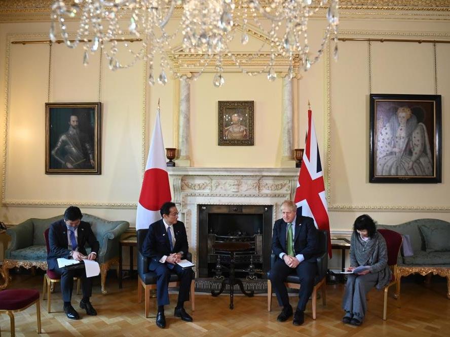 İngiltere ve Japonya, askeri ortaklık ve savunma anlaşması imzaladı