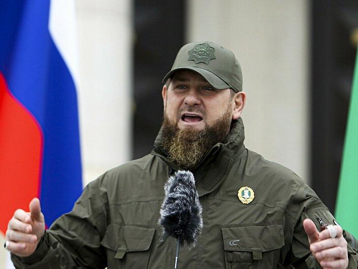 Çeçen lider Kadirov, Putin'i eleştirdi: 'Ukraynalılara yumuşak davranıyorsun'