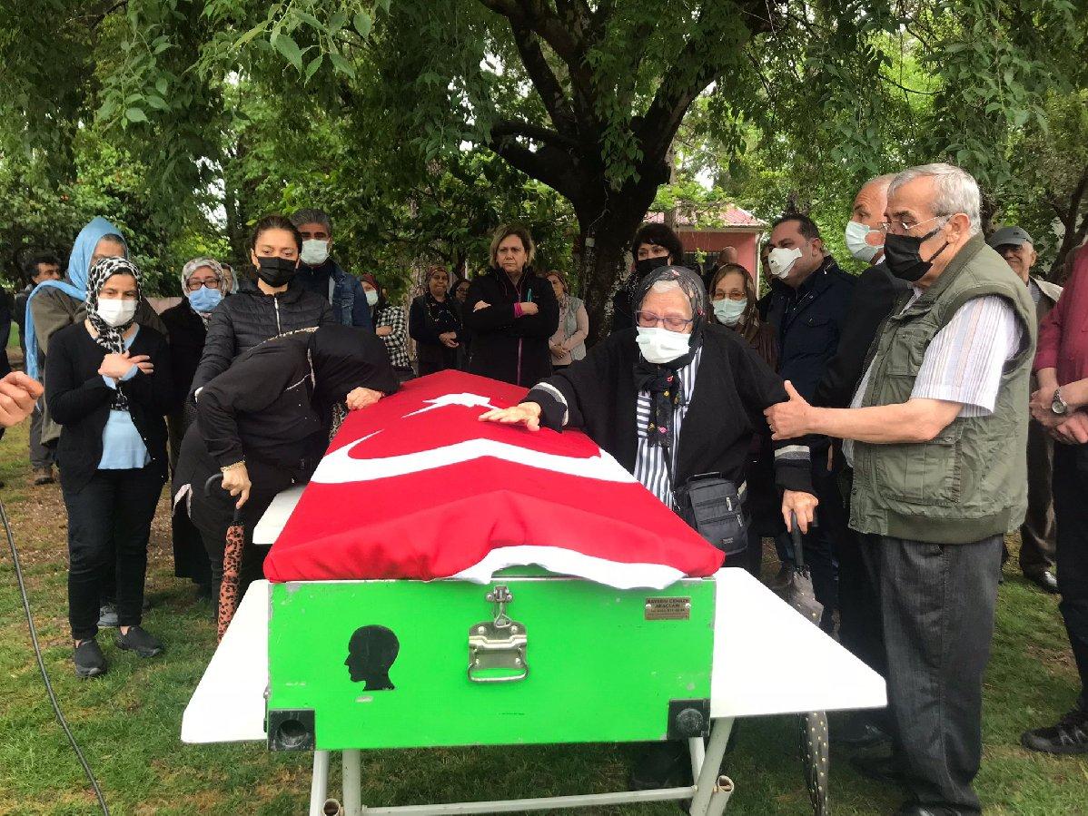 Eski bakanlardan Bekir Sami Daçe son yolculuğuna uğurlandı