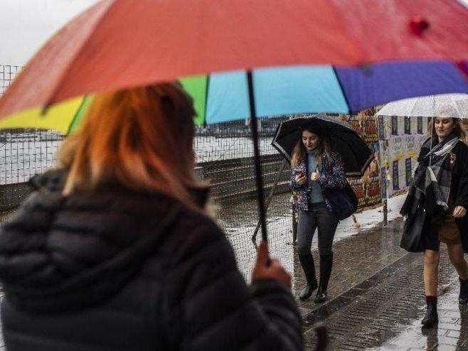 Meteoroloji'den birçok şehre sağanak yağış uyarısı