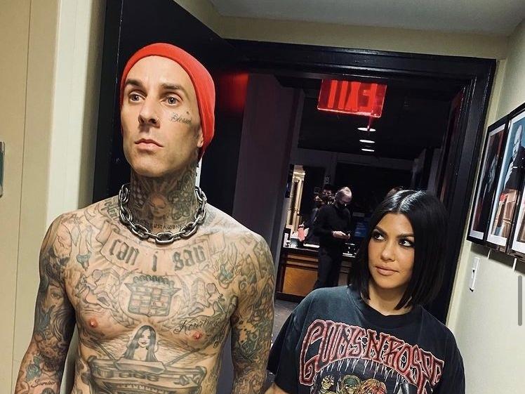 Kourtney Kardashian ve Travis Barker'ın nişanına aileden tepki