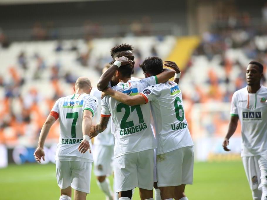 6 puanlık maçta Alanyaspor, Adana Demirspor'u yıktı: 1-2
