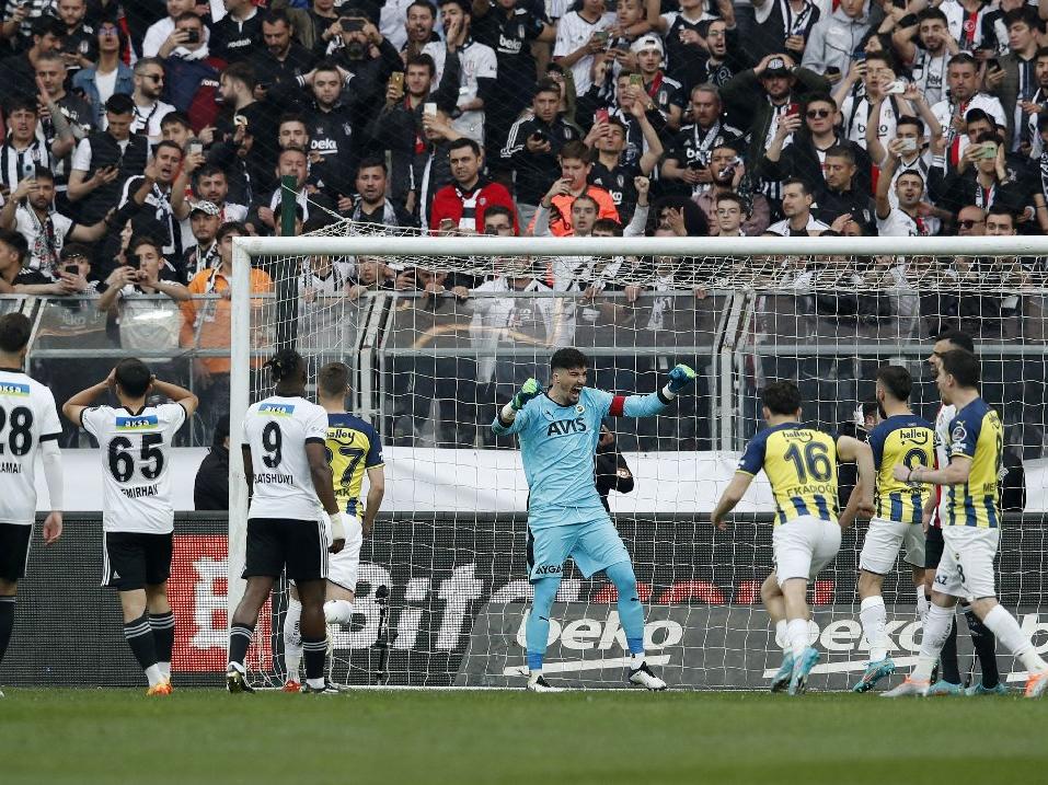 Olaylı Beşiktaş-Fenerbahçe maçında kazanan çıkmadı: 1-1