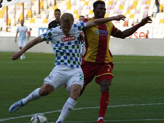 Çaykur Rizespor deplasmanda Yeni Malatya'yı 3 golle geçti