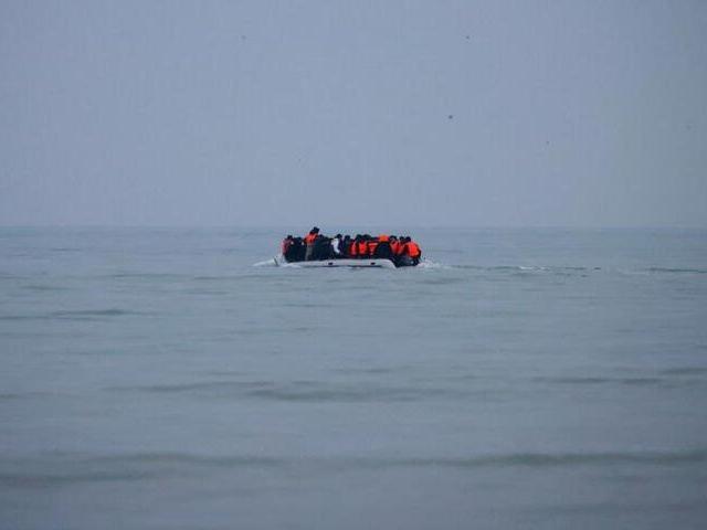 Kanarya Adaları'na giden göçmen teknesi battı