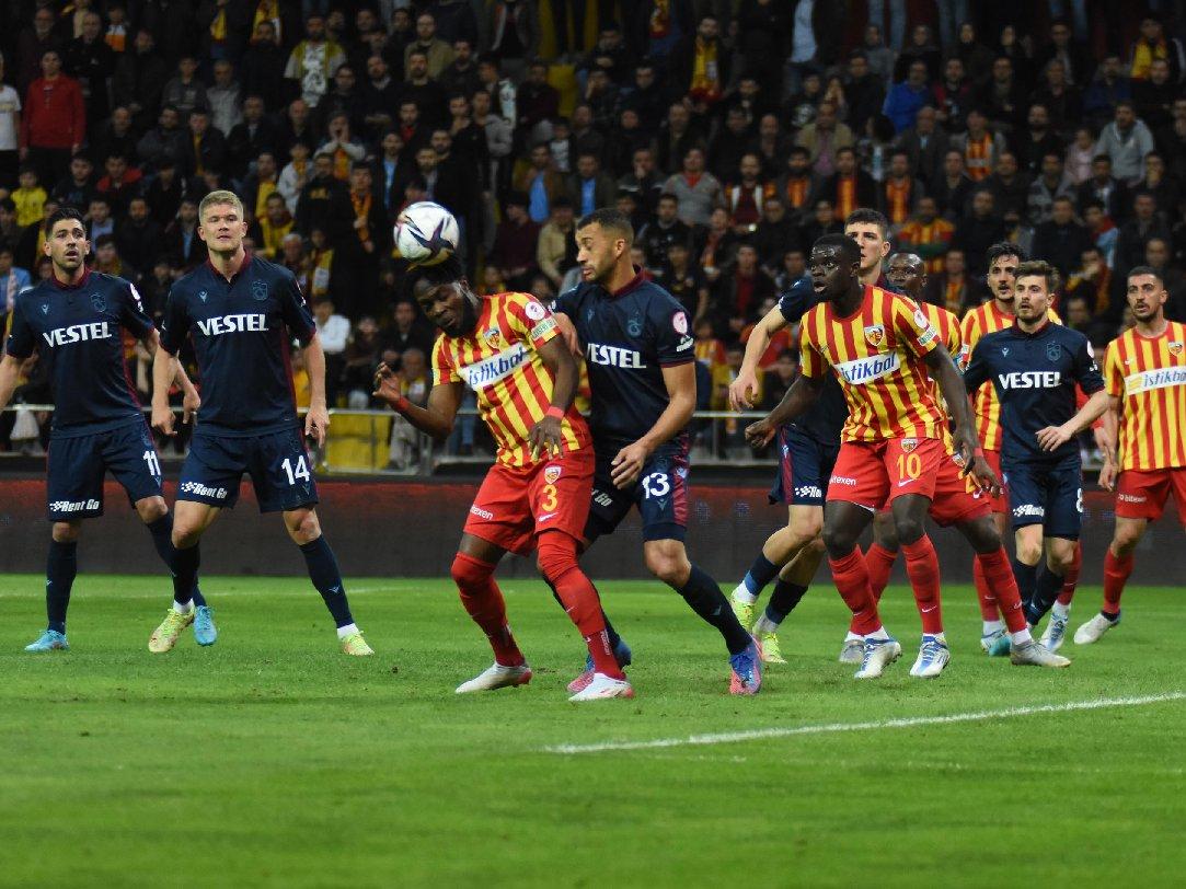 Kayserispor Trabzonspor maçı nefes kesti! İlk finalist belli oldu