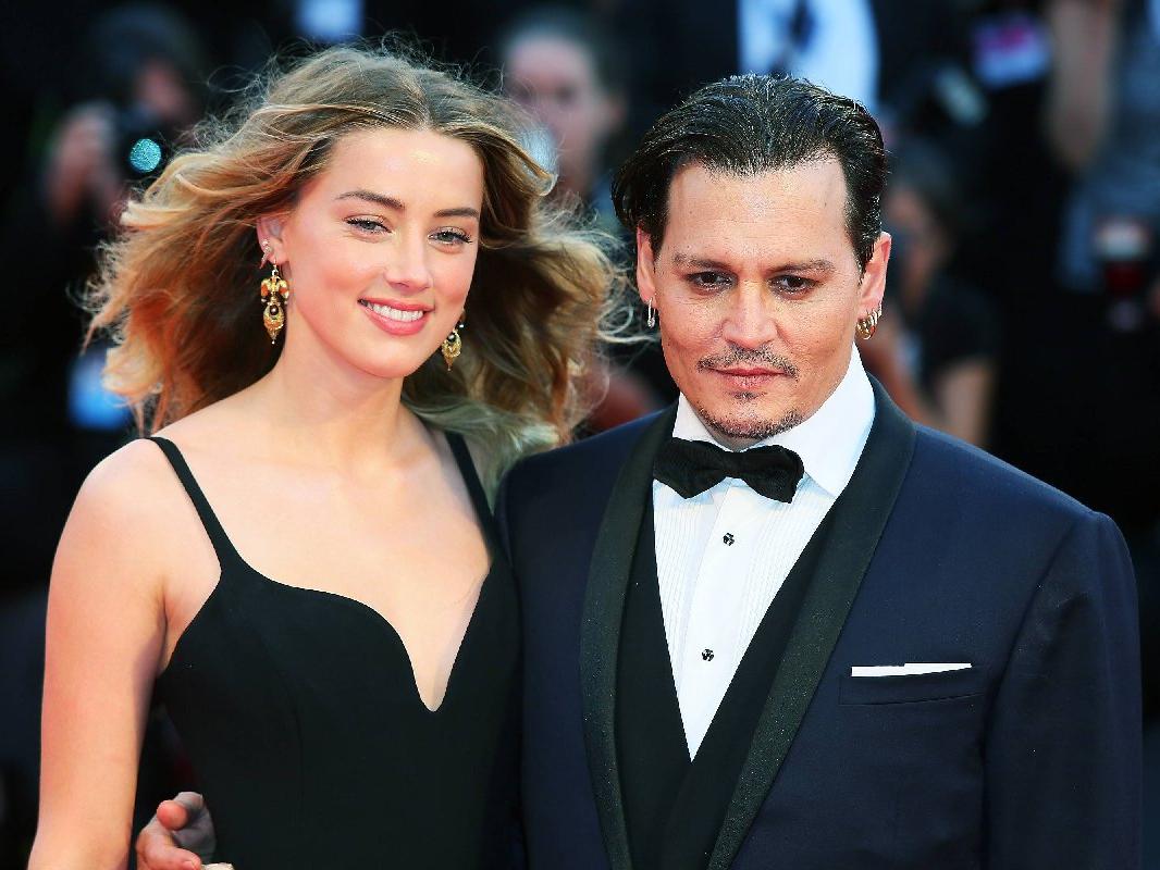 Johnny Depp-Amber Heard davasında ünlüler taraflarını seçti