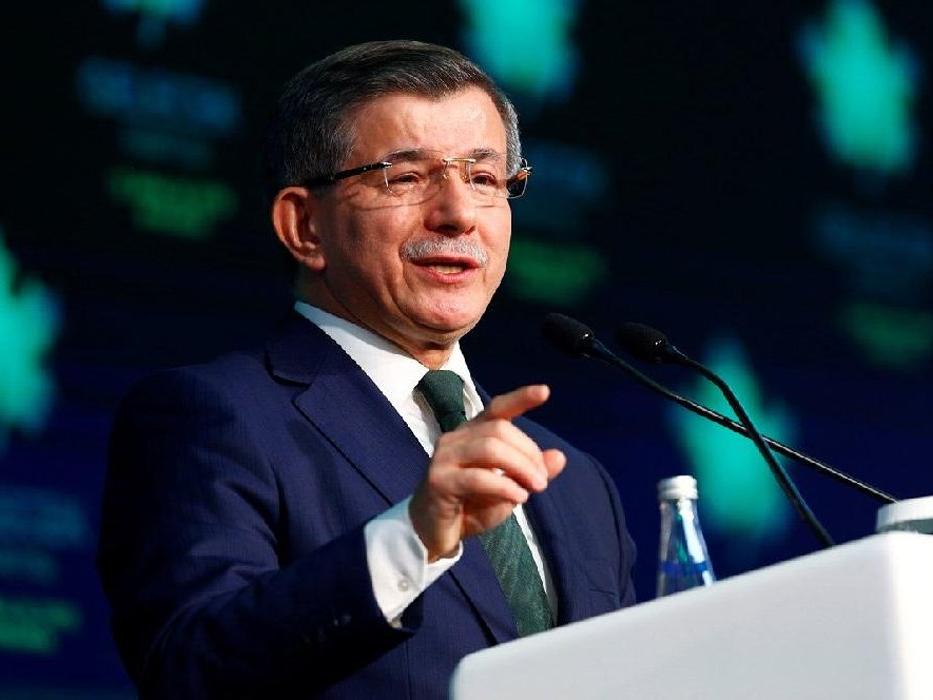 Davutoğlu: AKP-MHP koalisyonu ekonomi bilimiyle savaşıyor!