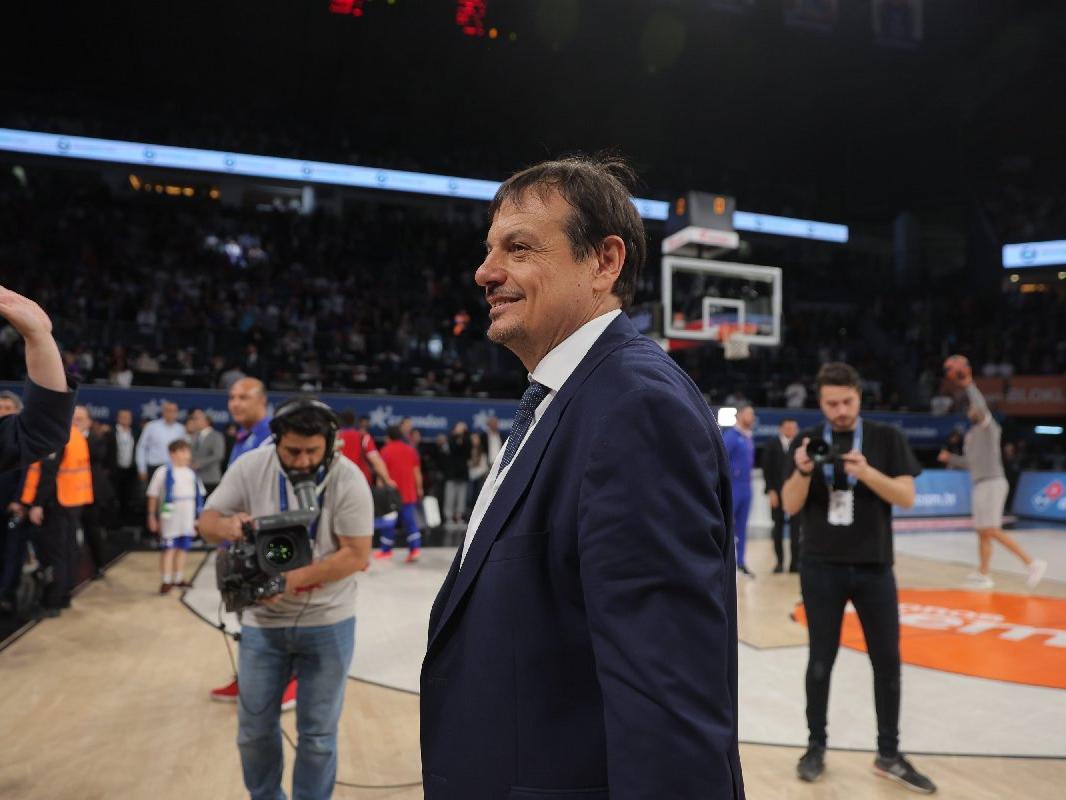 Ergin Ataman: Son şampiyon unvanımızı korumak için gidiyoruz