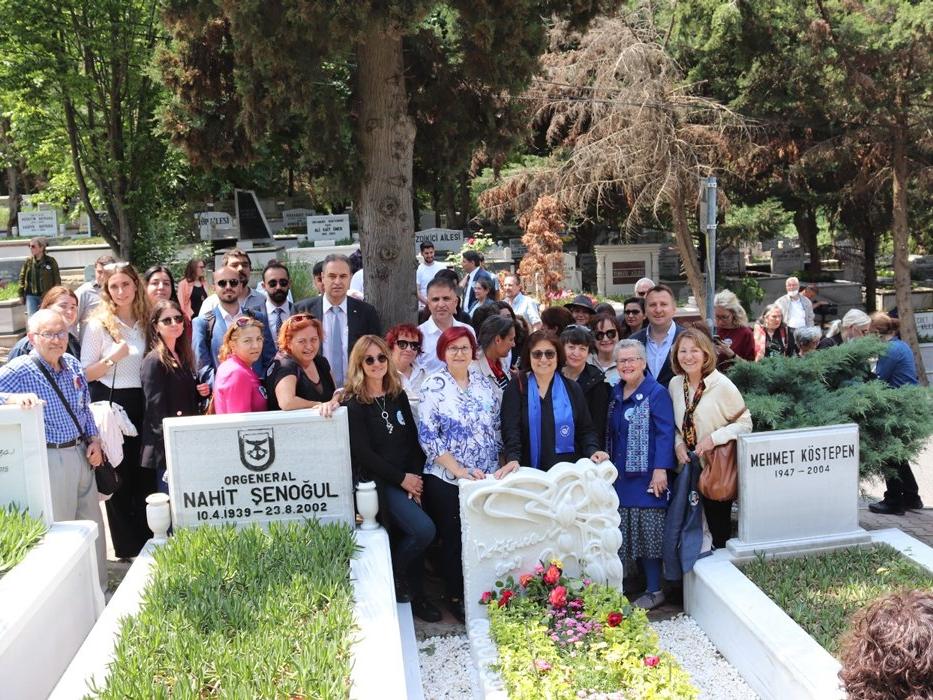 Türkan Saylan mezarı başında anıldı