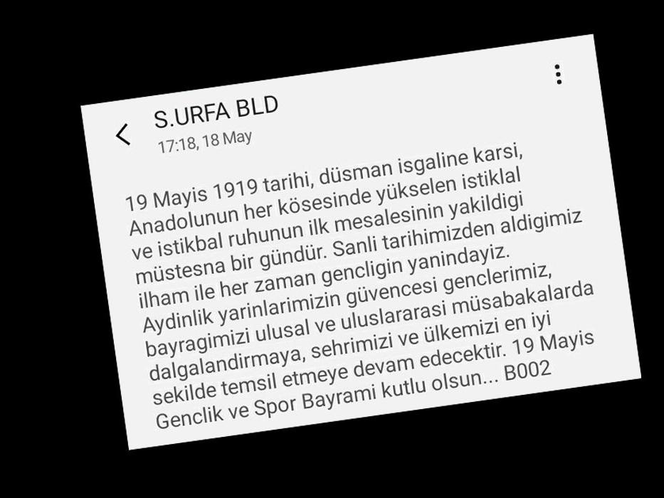 AKP’li belediyeden ‘Atatürksüz’ kutlama mesajı