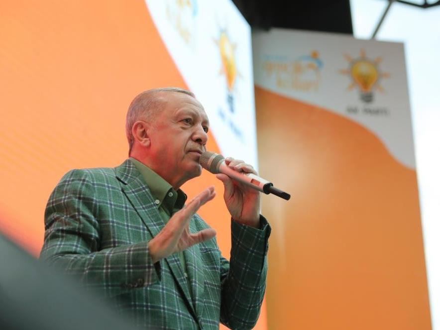 Erdoğan: Bizim siyasetimizde tahrik, gençleri sokağa dökmek yok