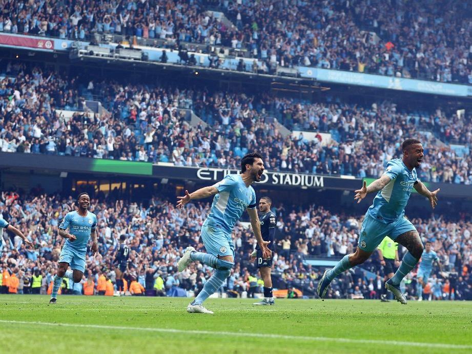 Premier Lig'de şampiyon Manchester City! Tarihin en unutulmaz dönüşü...