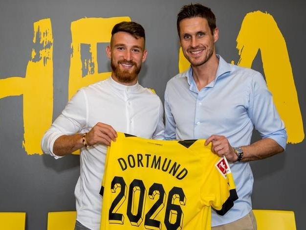 Borussia Dortmund, Salih Özcan'ı transfer etti