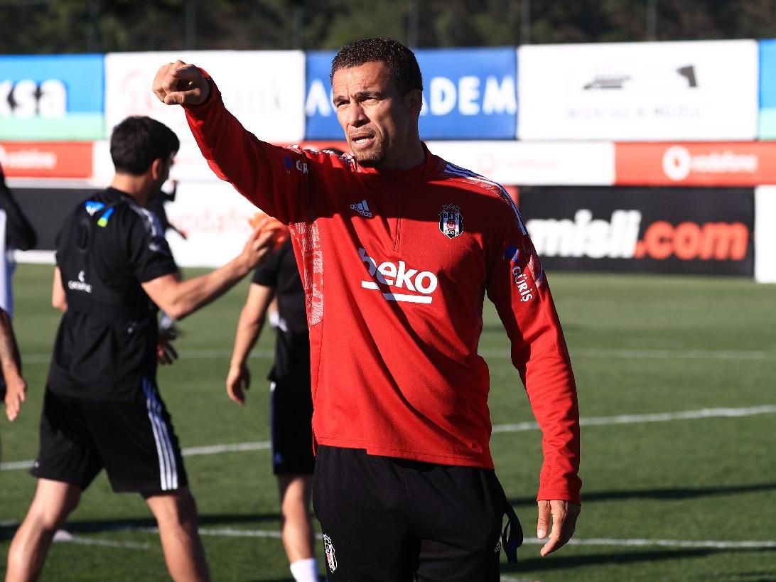 Beşiktaş'ta üçlü imza yakın! İsmael'in istedikleri...