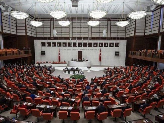 'Çiftçilerin kullandığı akaryakıtta ÖTV kaldırılsın' önergesini AKP ve MHP reddetti