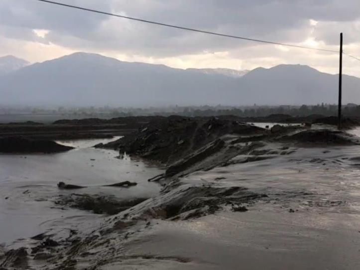 Erzincan’da sel felaketi: Kent sular altında kaldı