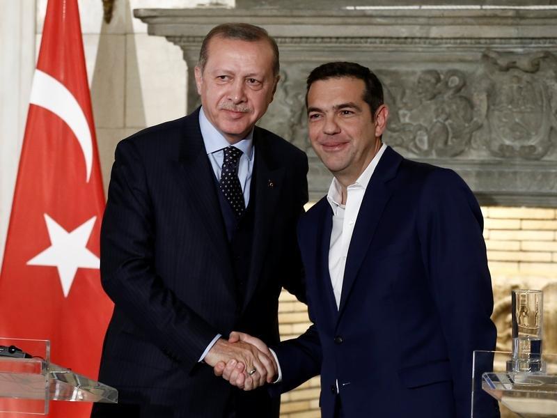 Yunanistan'dan Türkiye'ye Türkçe tweet'le yanıt