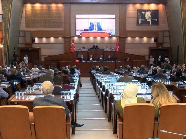 İBB Meclisi’nde polemik: 'Yeşilin katili AK Parti’dir'