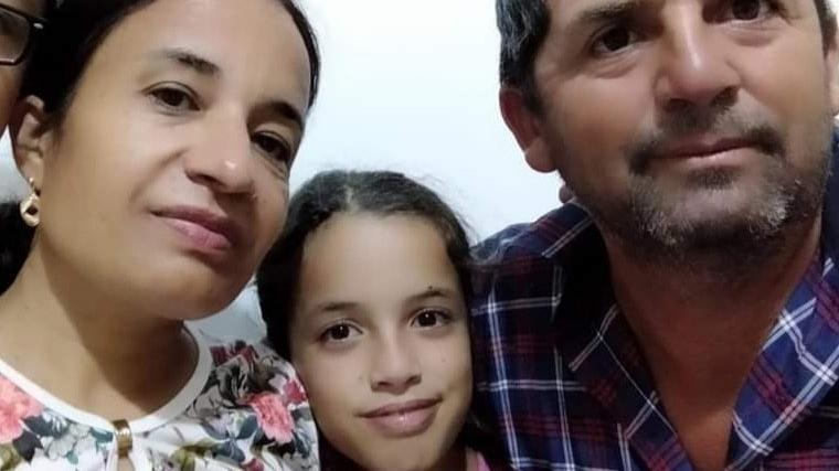 Düğün yolunda feci kaza: Motosikletteki anne ile kızı öldü, baba ağır yaralandı