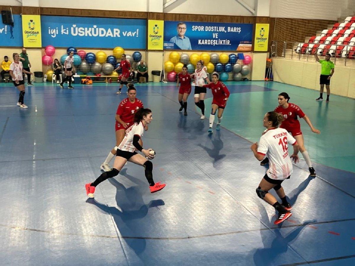 A Milli Kadın Hentbol Takımı, Cezayir'e mağlup oldu
