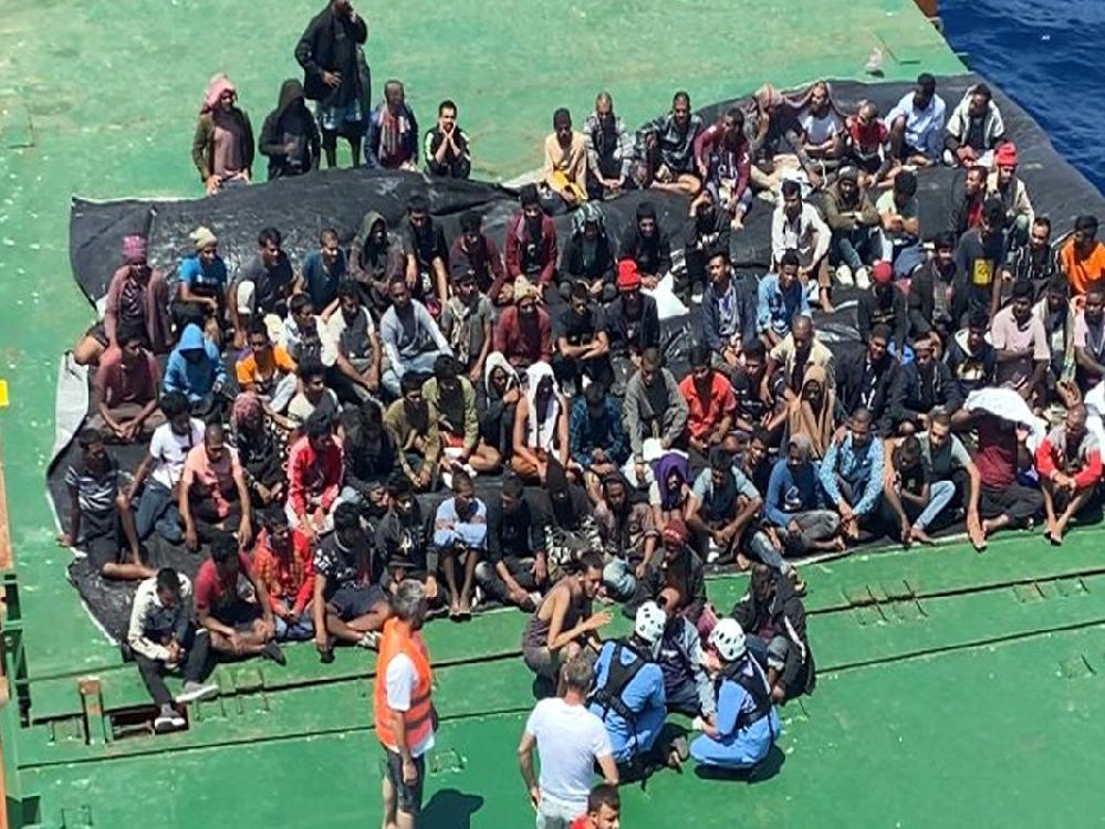 Kaderine terk edilen göçmenleri Türk gemisi kurtardı